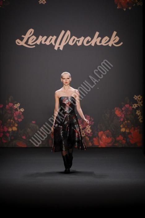 PIXELFORMULA LENA HOSCHEK WOMENSWEAR 
WINTER 2013-2014 READY TO WEAR 
BERLIN