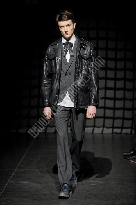 FASHION SHOW,LODEN DAGER,NEW YORK,WINTER 2011 2012